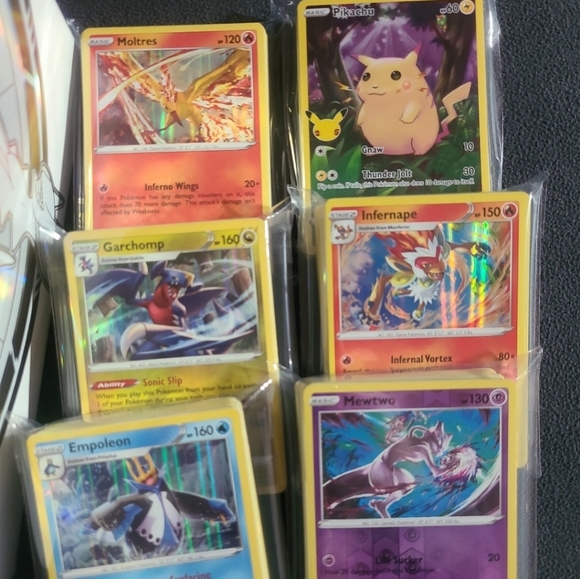 Pokemon Card Bulk Lot of 200 - Picture 2 of 2